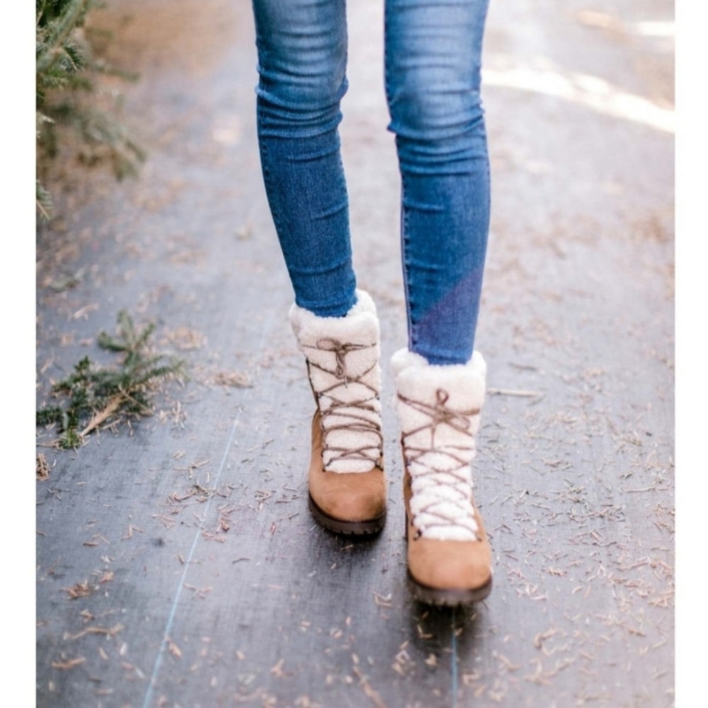 UGG Fraser Boots - image 1